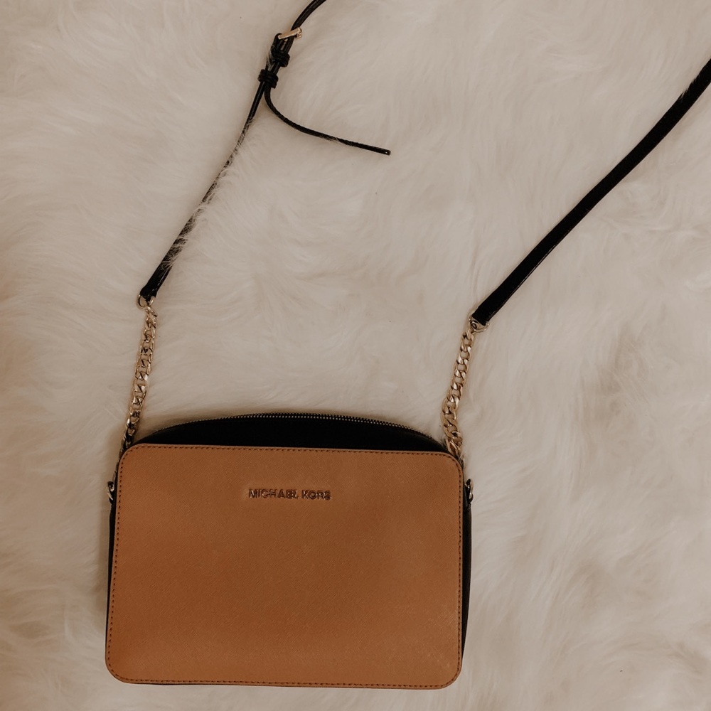 Michael Kors Jet Set Crossbody